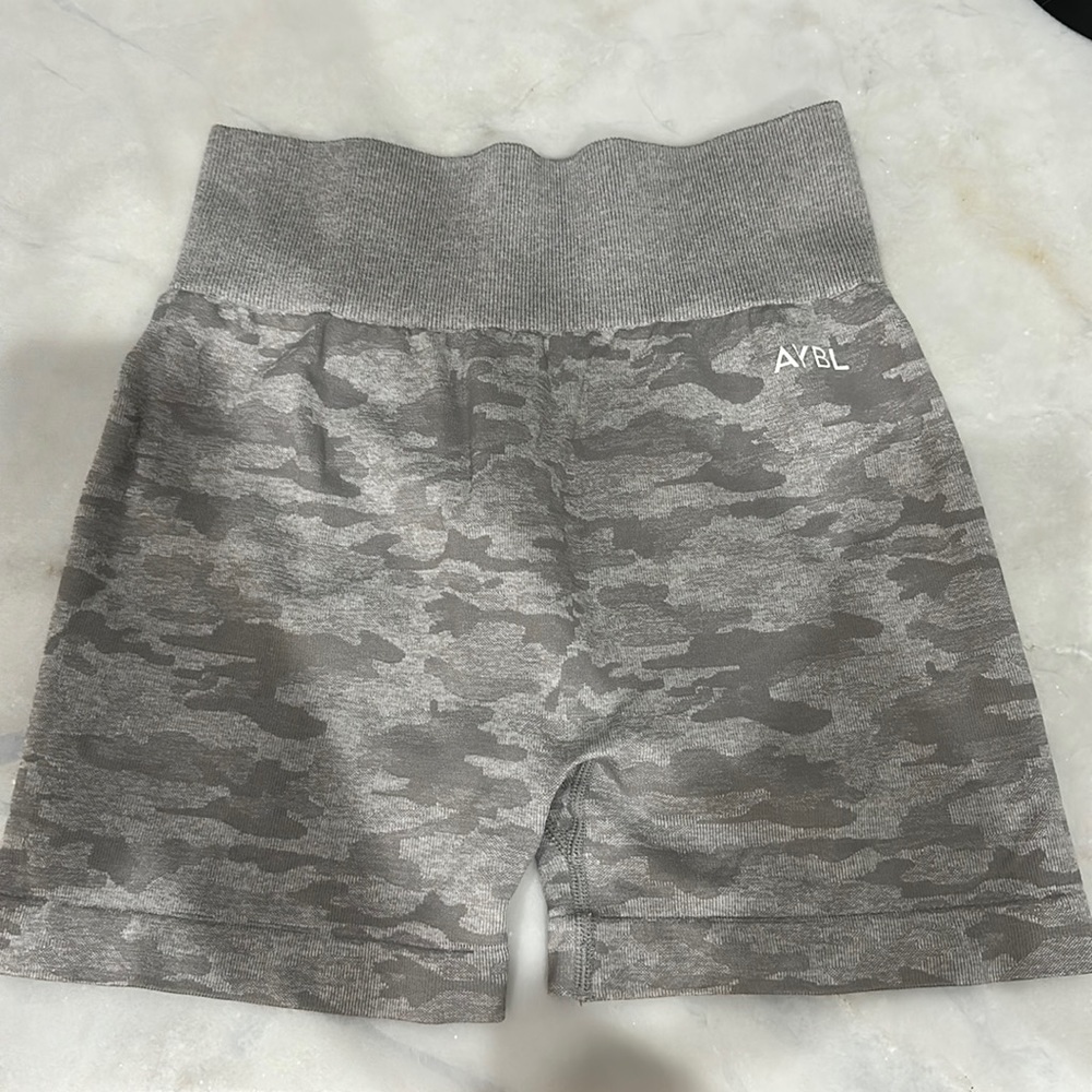AYBL Evolve Gray Camp Shorts Size M